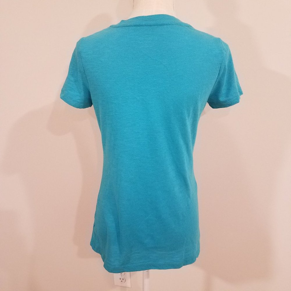 3/$15 Mossimo Turquoise Tee M - Picture 4 of 8